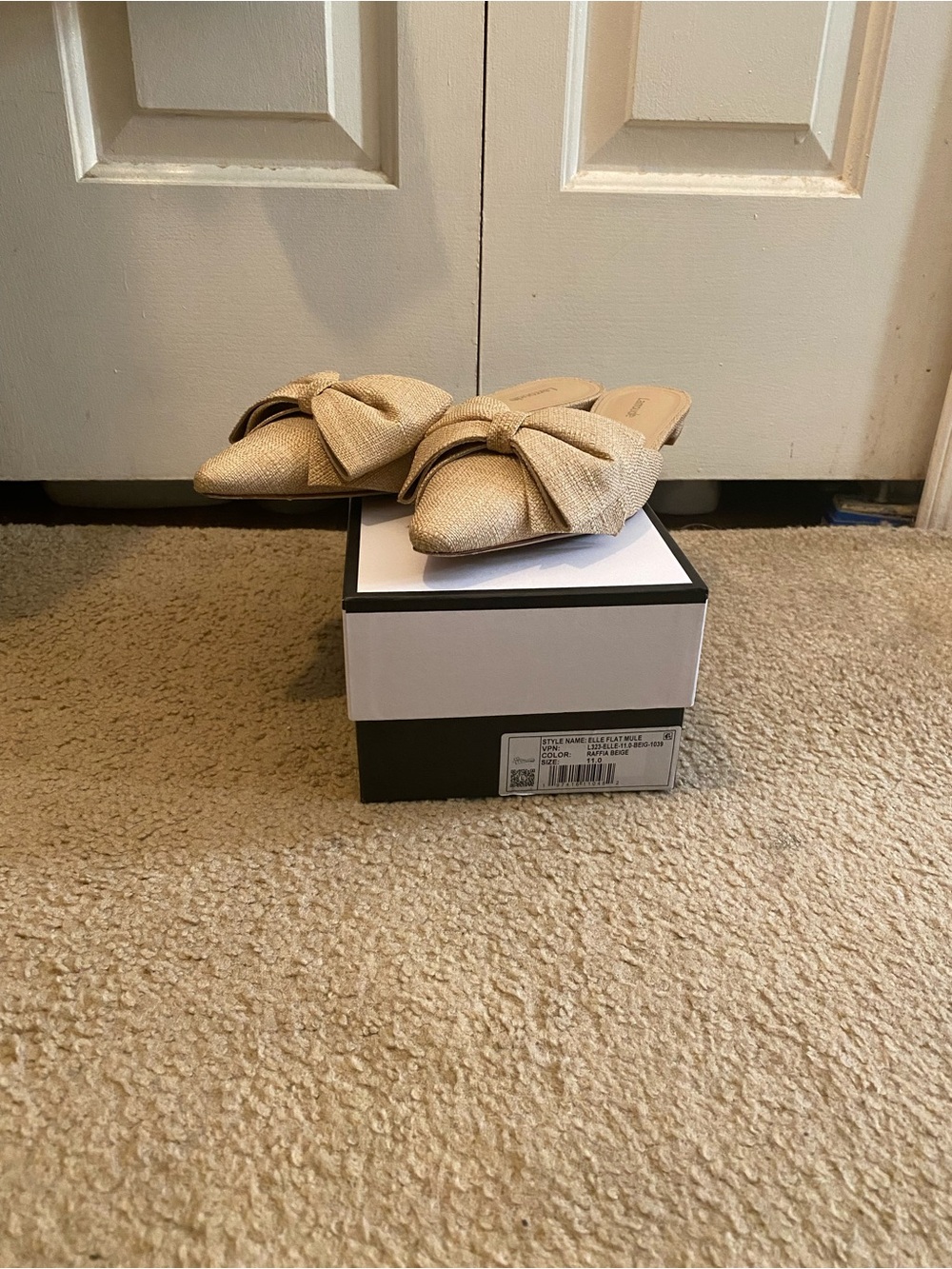 Larroude Beige Bow Pointed-Toe Mules